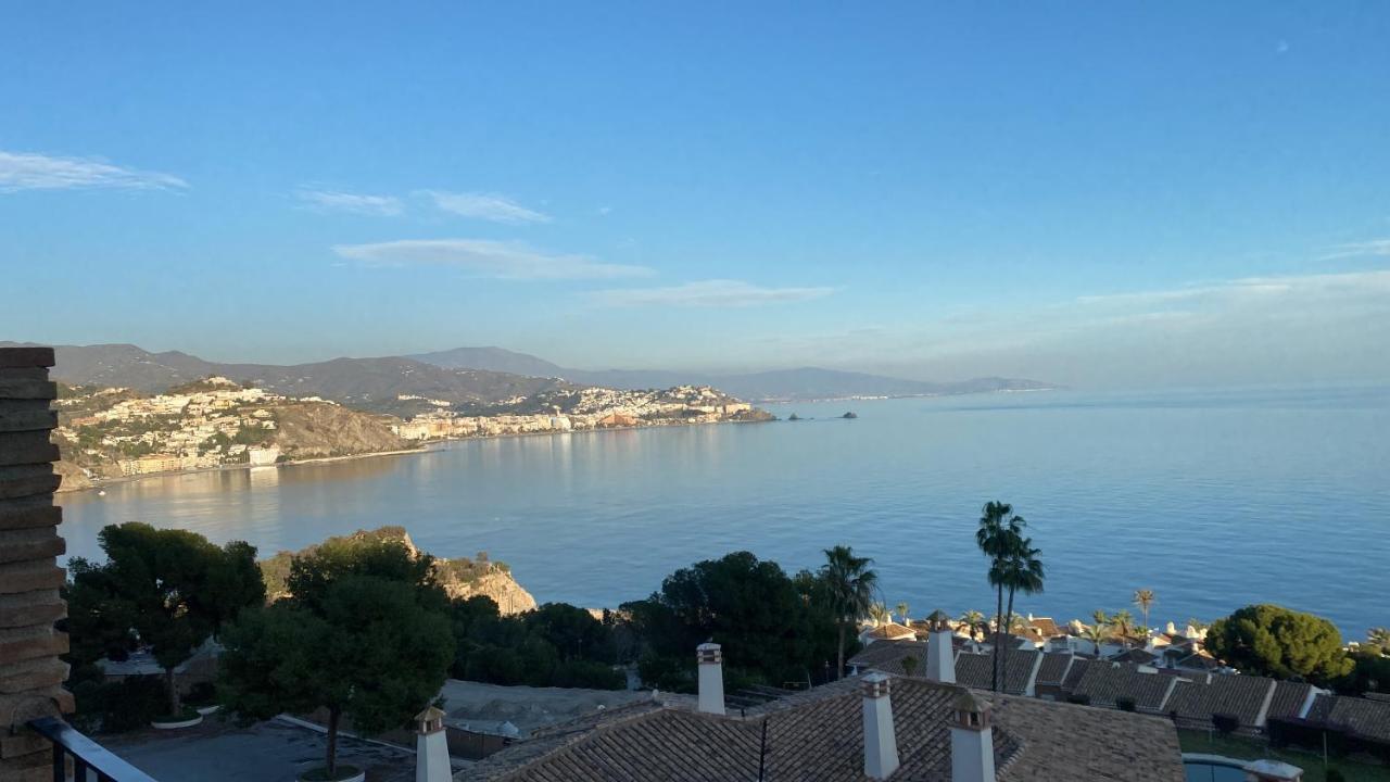Jardines De Adnania En Marina Del Este Con Vistas Al Mar La Herradura  Kültér fotó