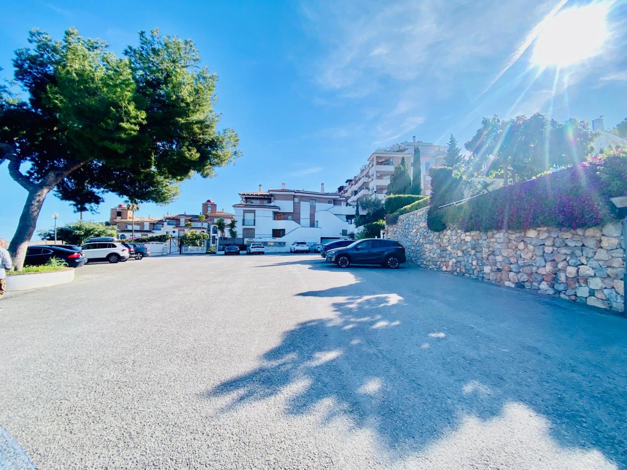 Jardines De Adnania En Marina Del Este Con Vistas Al Mar La Herradura  Kültér fotó